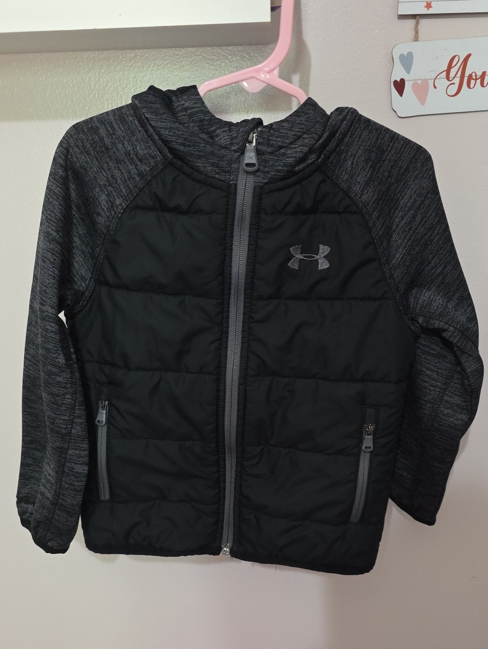 Under Armour Kids' Black Puffer Jacket with Heathered Sleeves